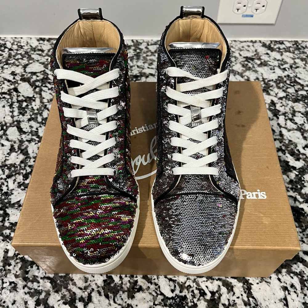 WOMEN’S CHRISTIAN LOUBOUTIN BIP BIP ORLATO FLAT PAILLETTES SNEAKERS